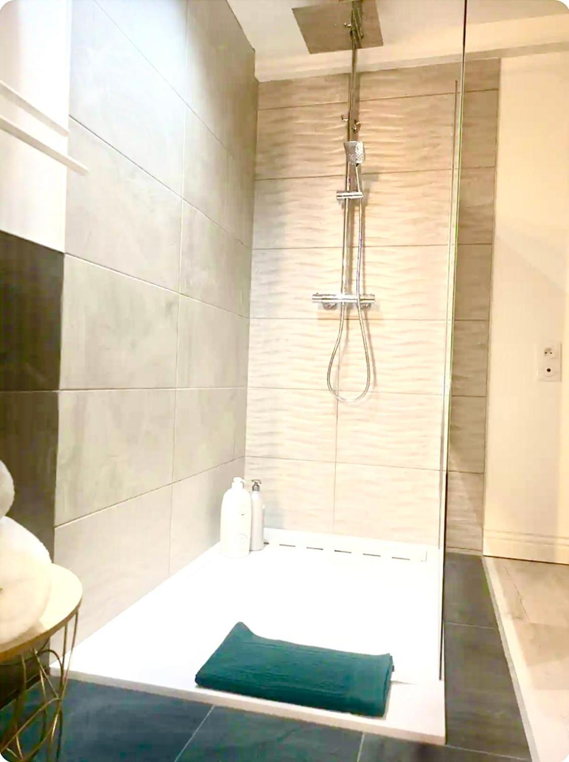 Appart-One Terrasse Jacuzzi Parking Carcassonne Dış mekan fotoğraf
